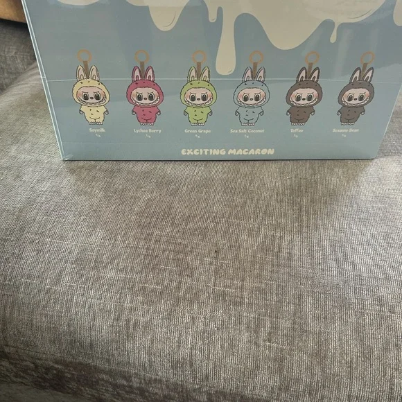 Exciting Macaron The Monsters Vinyl Face Doll - Blue - Picture 3 of 3